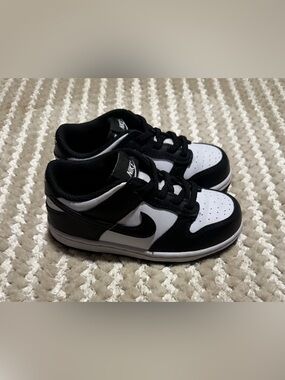 Nike Black and White Kids' Low-Top Sneakers